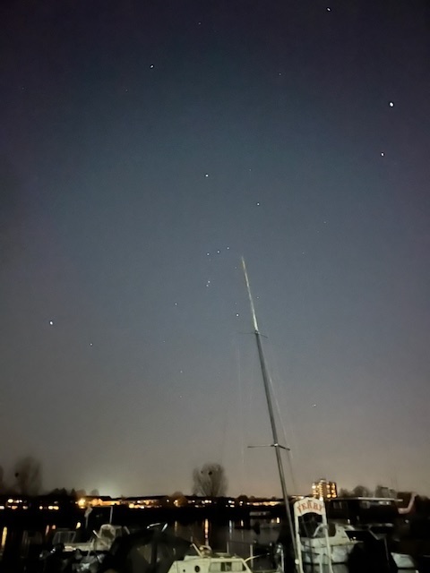 Photo of stars at night by the Thames